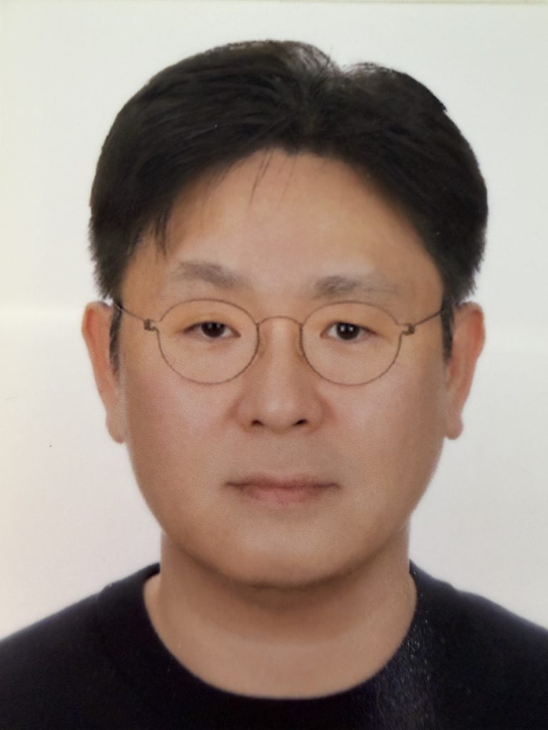 Jeonghoon Lee